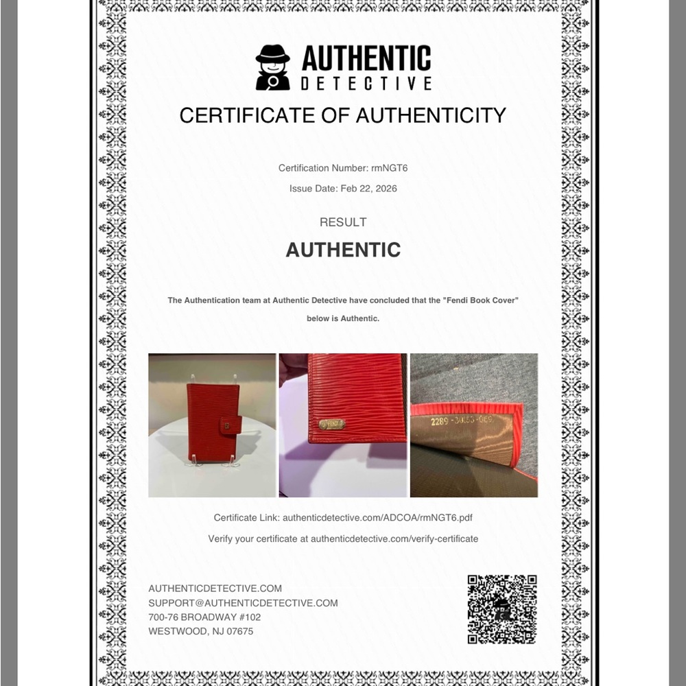 Fendi Red Leather Agenda with COA - has some marks - Picture 2 of 13